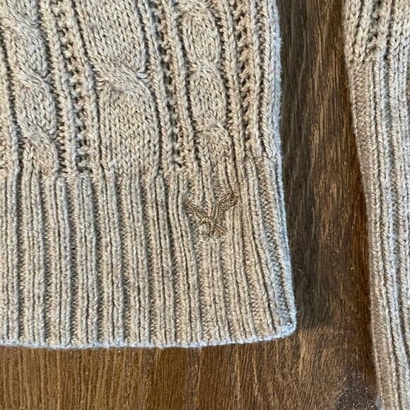 American Eagle Women's Cable Knit Fisherman Sweater Neutral Brown Soft Small - Picture 2 of 8
